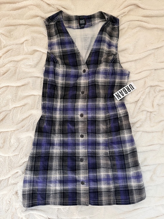 BDG Dresses & Skirts - NWT BDG Urban Outfitters plaid corduroy pinafore dress Sz L women’s